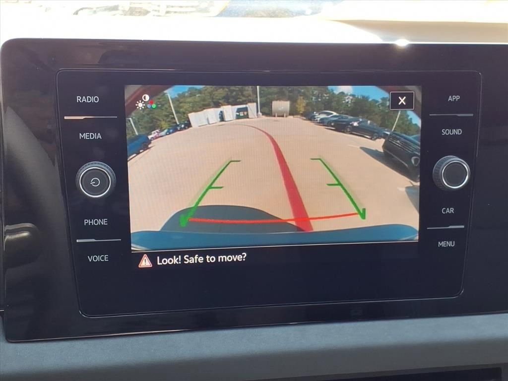 New 2026 Volkswagen Jetta SE FWD image 15