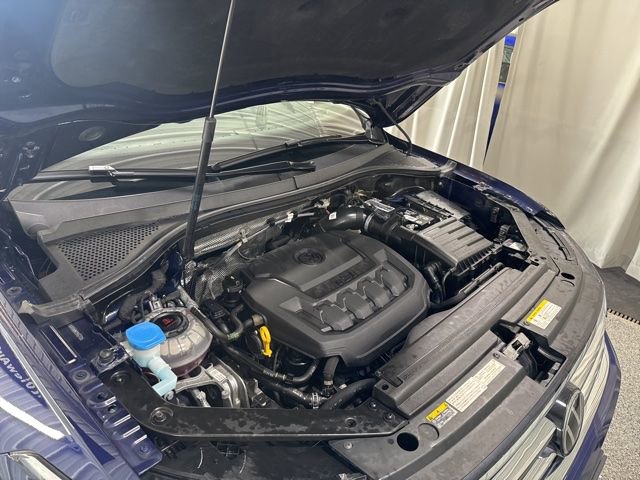 Used 2022 Volkswagen Tiguan SEL R-Line image 27