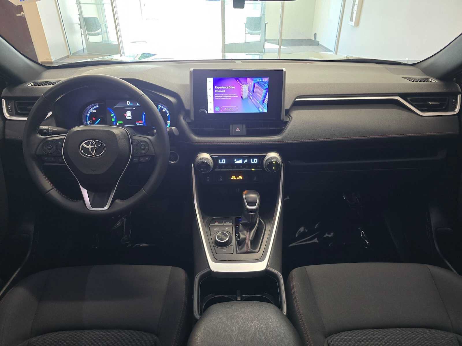 Used 2024 Toyota RAV4 SE AWD/4WD image 10