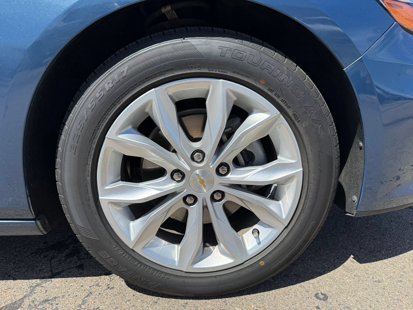 Used 2024 Chevrolet Malibu LT FWD image 36