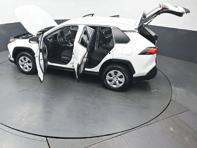 Certified 2025 Toyota RAV4 LE AWD/4WD image 44