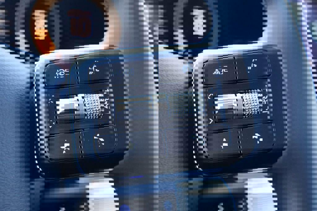 New 2026 Hyundai Santa Fe SEL image 18