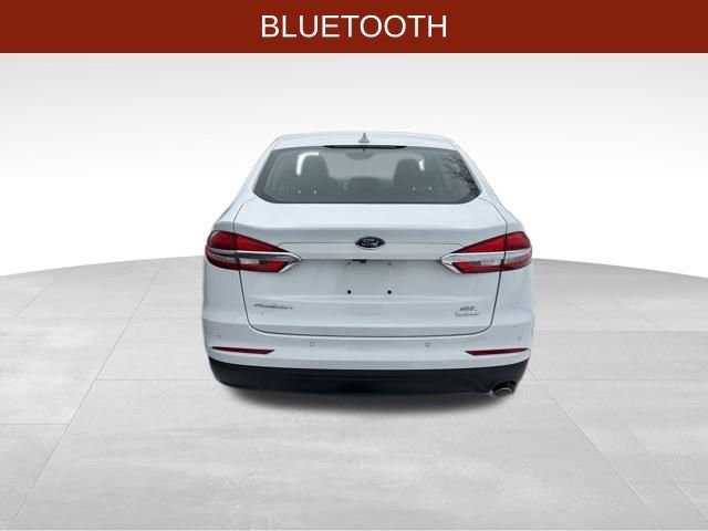 Used 2019 Ford Fusion SE image 6