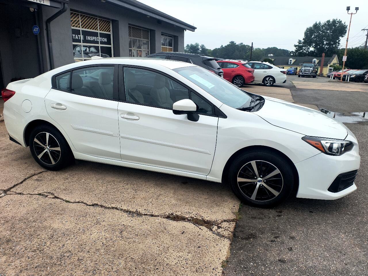 Used 2022 Subaru Impreza 2.0i Premium image 24