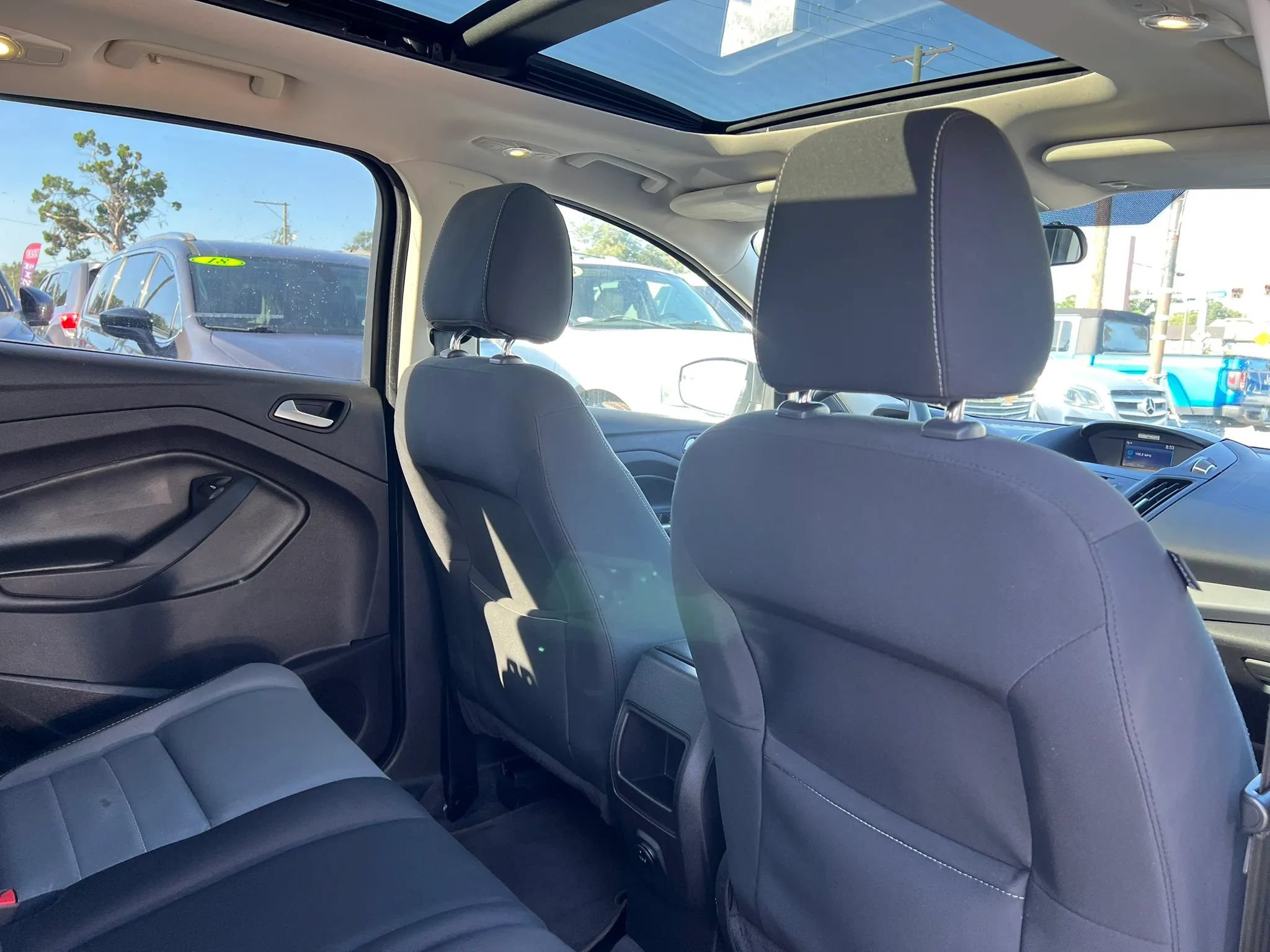 Used 2014 Ford Escape SE AWD/4WD image 16