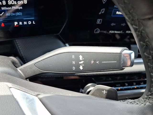 Used 2025 Chevrolet Equinox LT AWD/4WD image 16