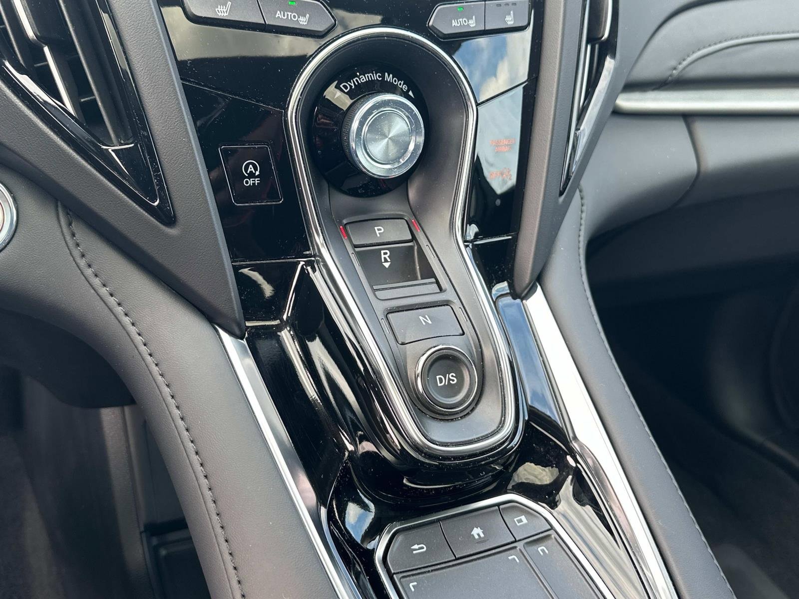 Used 2023 Acura RDX image 19