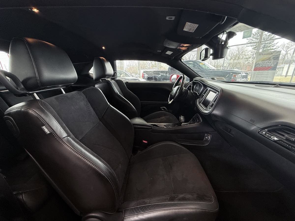 Used 2021 Dodge Challenger GT w/ Plus Package image 30