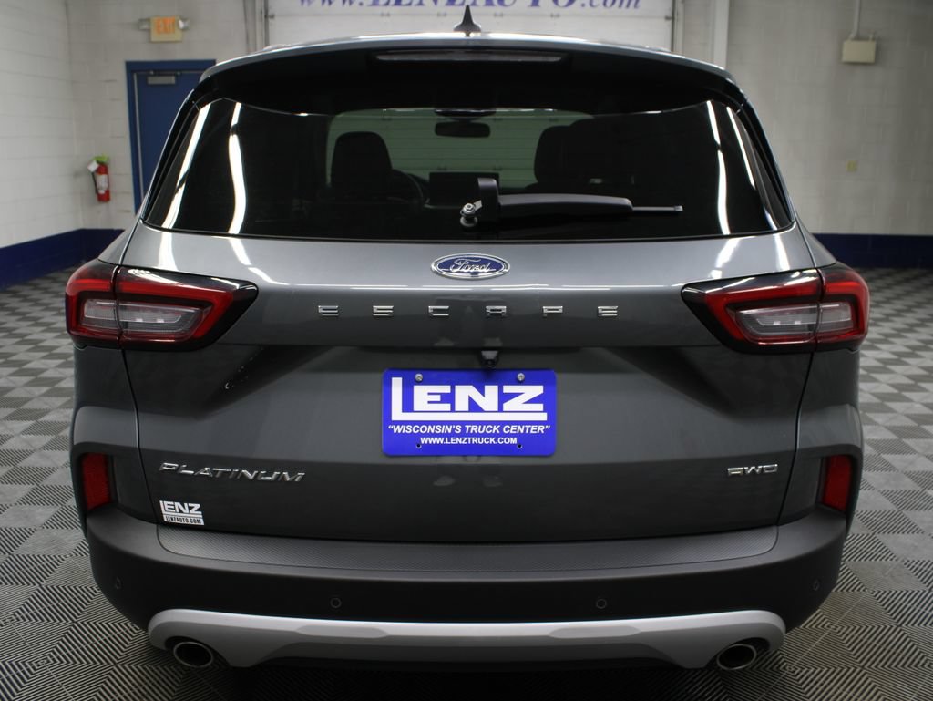 Used 2025 Ford Escape Platinum AWD/4WD image 36