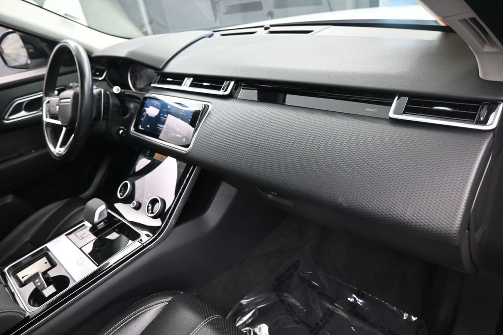Used 2023 Land Rover Range Rover Velar S AWD/4WD image 46
