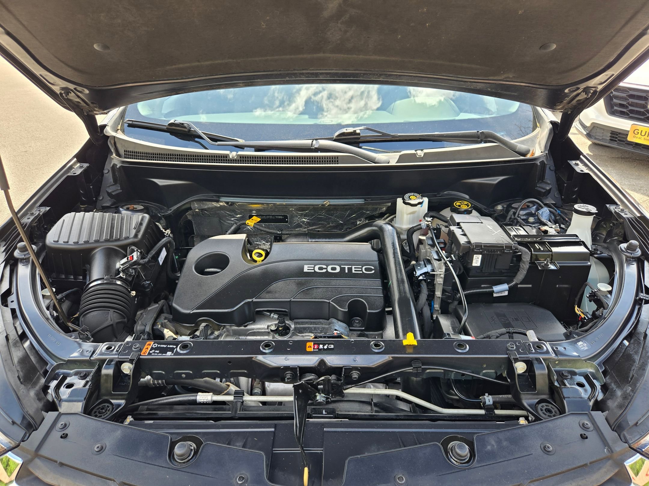 Used 2022 Chevrolet Equinox LS image 25