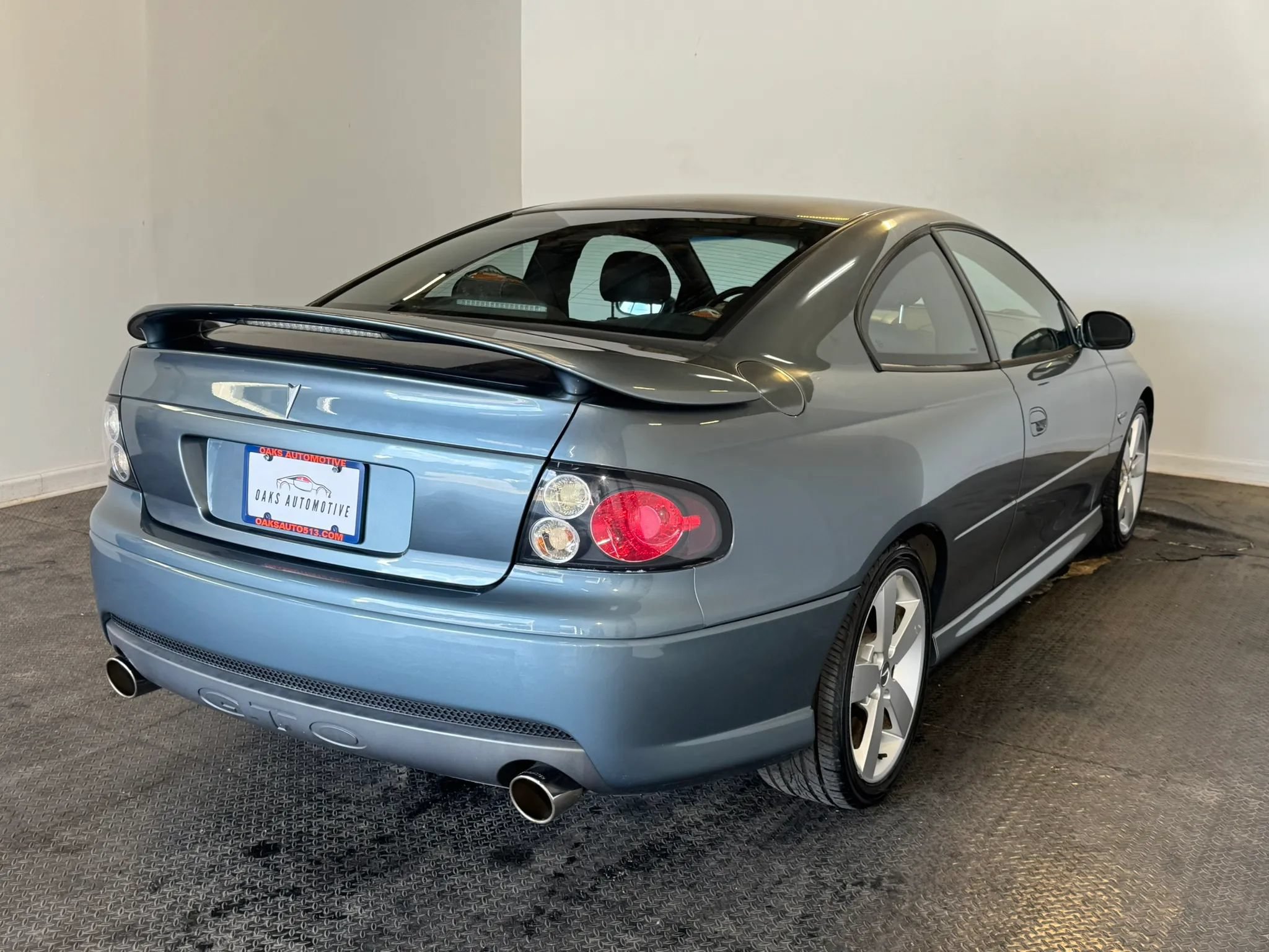 Used 2006 Pontiac GTO RWD image 6