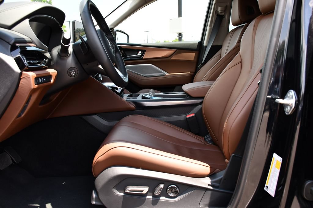 Certified 2026 Acura MDX FWD w/ Technology Package image 15