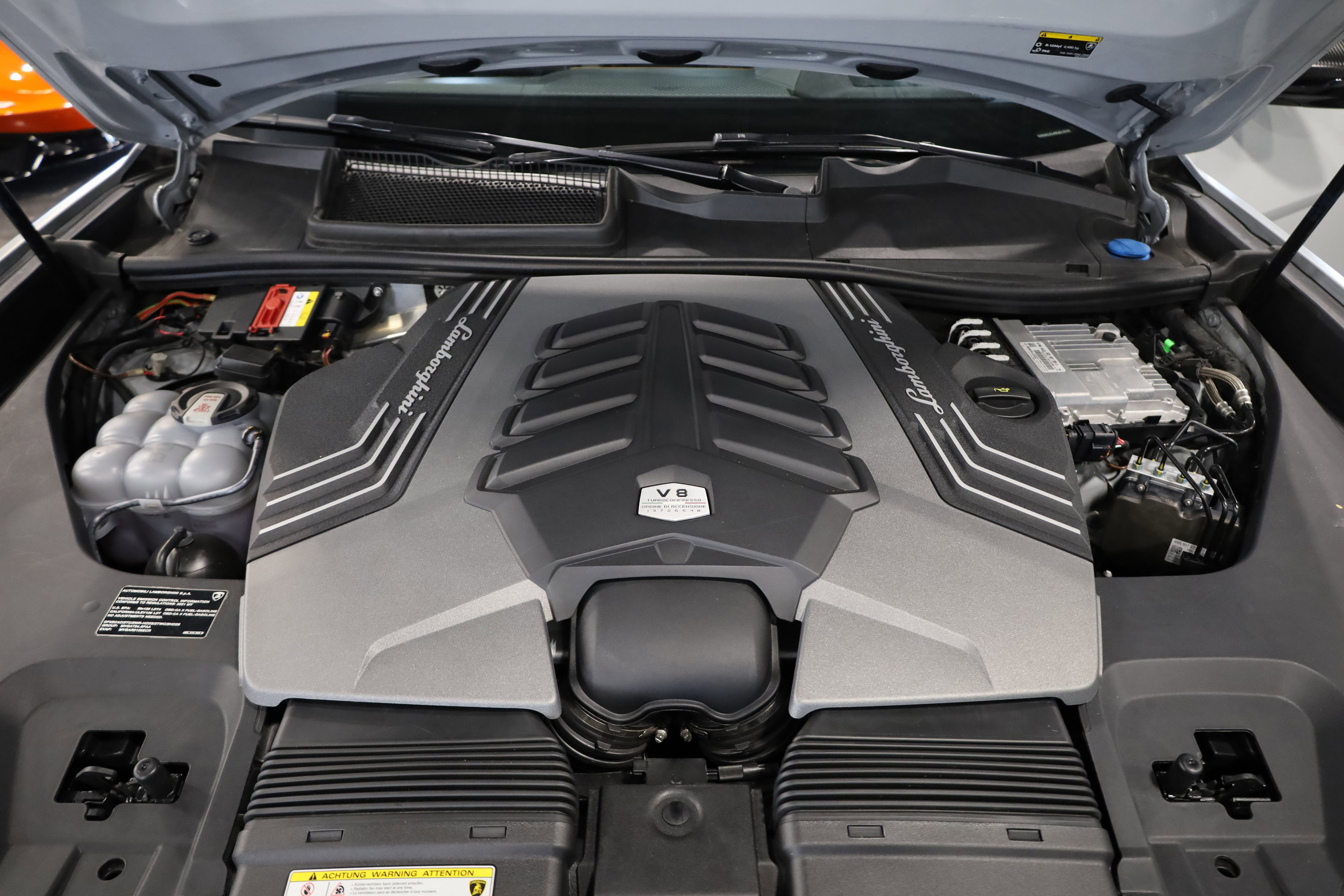 Used 2021 Lamborghini Urus image 43