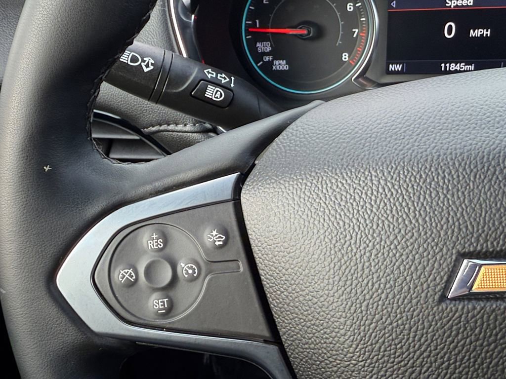 Used 2023 Chevrolet Traverse LT image 22