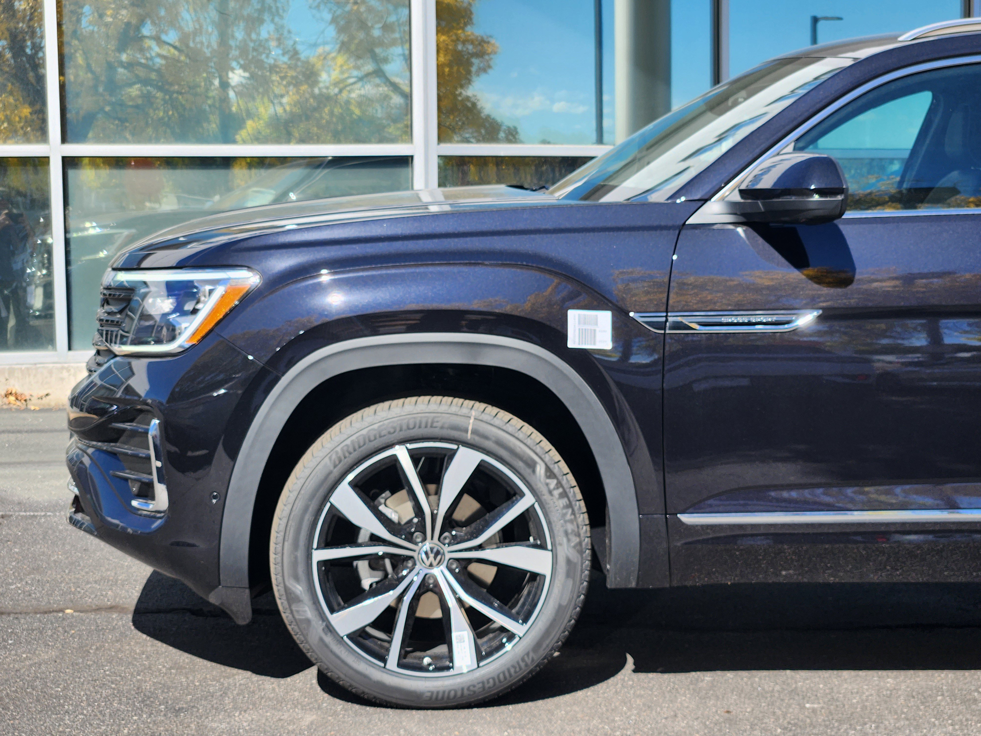New 2026 Volkswagen Atlas Cross Sport SEL Premium R-Line video 2