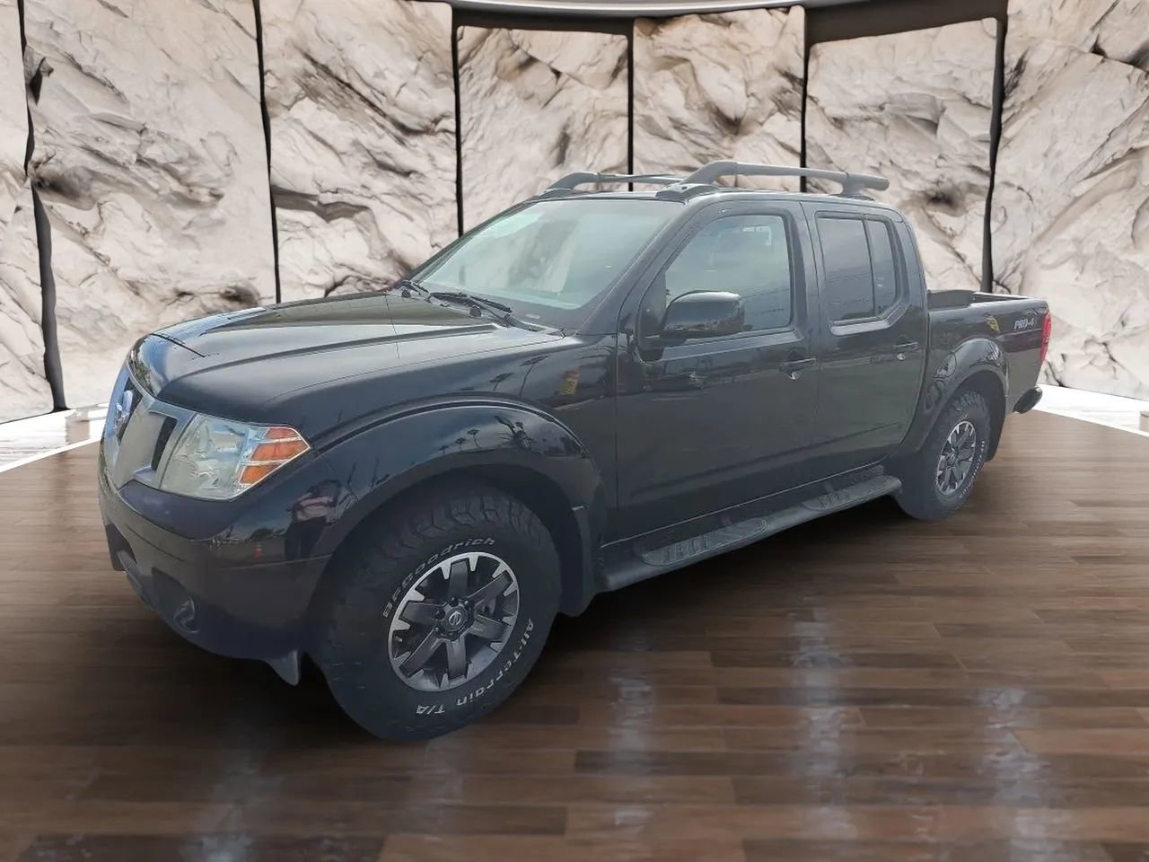 Used 2014 Nissan Frontier PRO-4X w/ Pro-4x Luxury Package