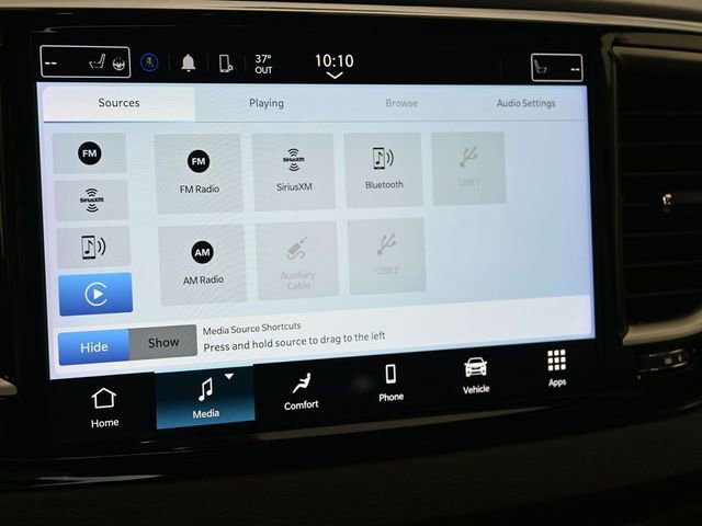 Used 2024 Chrysler Pacifica Touring-L image 27