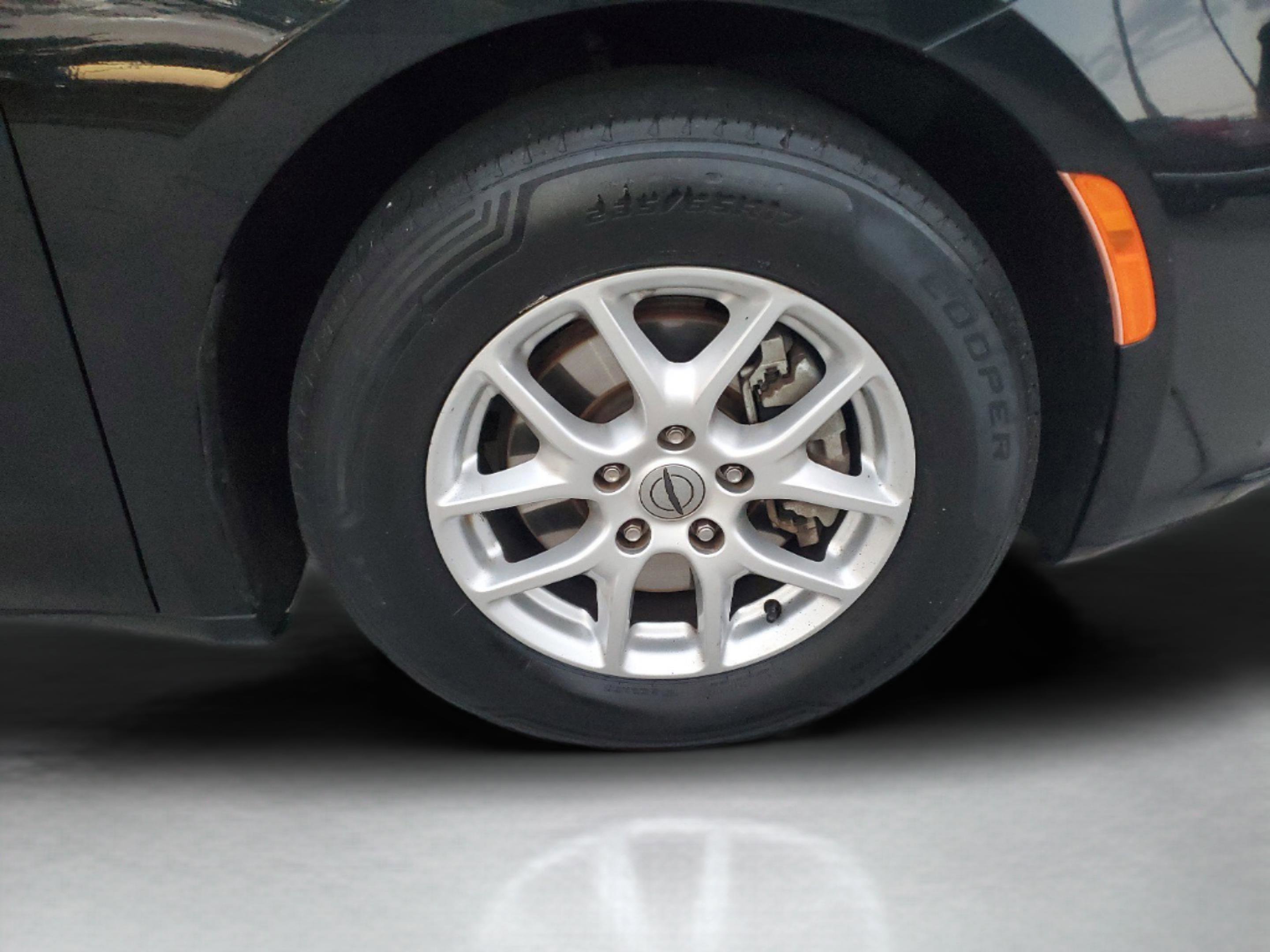 Used 2022 Chrysler Pacifica Touring-L FWD image 5