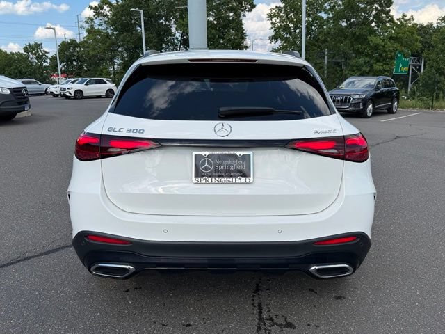 Used 2024 Mercedes-Benz GLC 300 4MATIC image 6