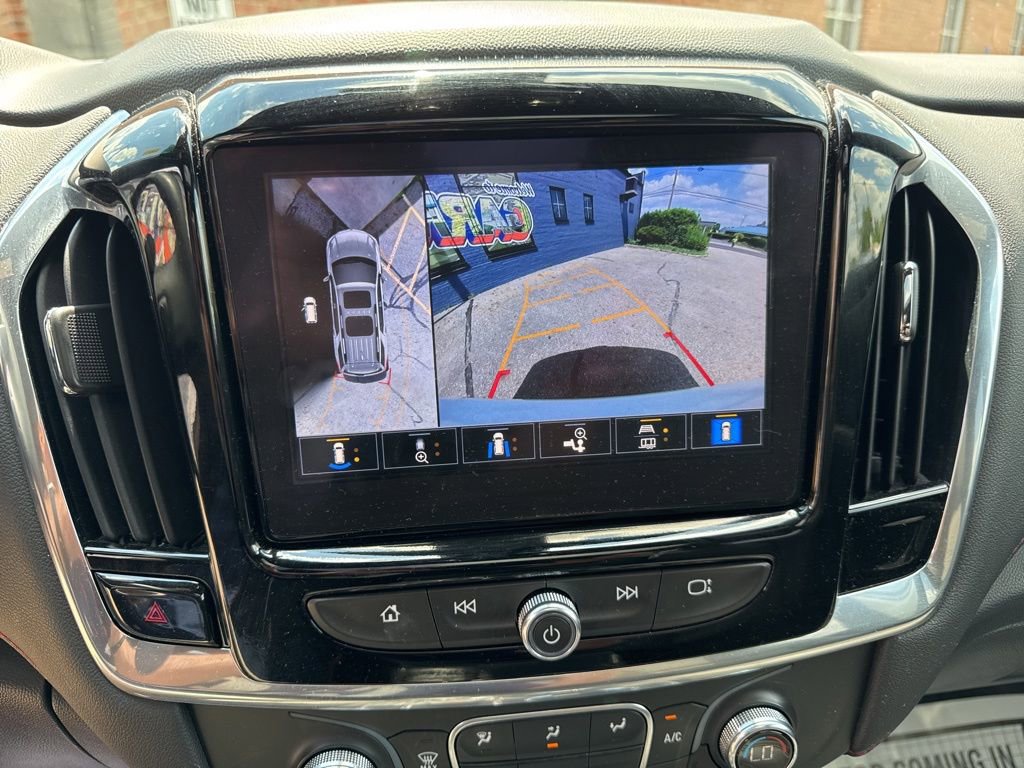 Used 2023 Chevrolet Traverse RS w/ LPO, Floor Liner Package AWD/4WD image 27