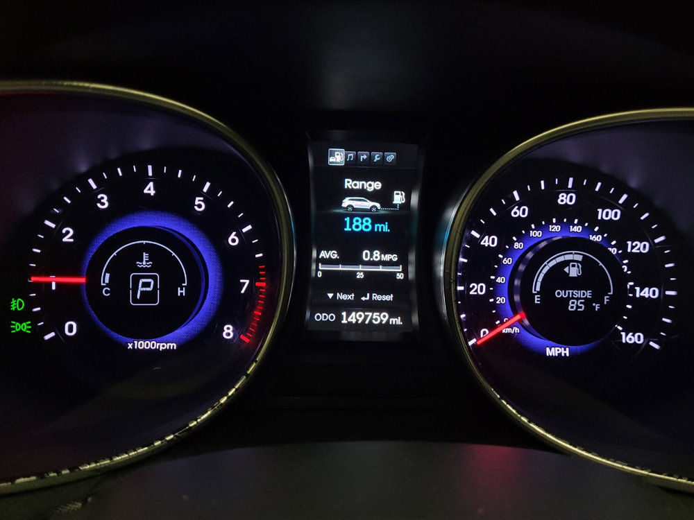 Used 2013 Hyundai Santa Fe Limited w/ Technology Pkg FWD image 23