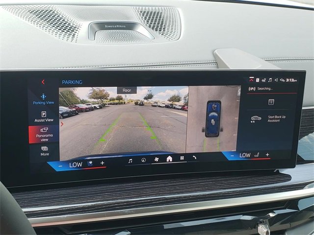 New 2026 BMW X7 M60i image 24