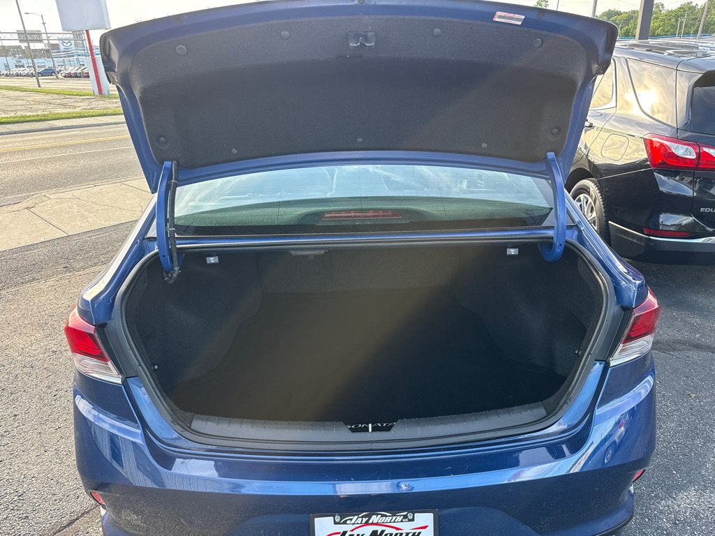 Used 2018 Hyundai Sonata Sport w/ Cargo Package FWD image 8