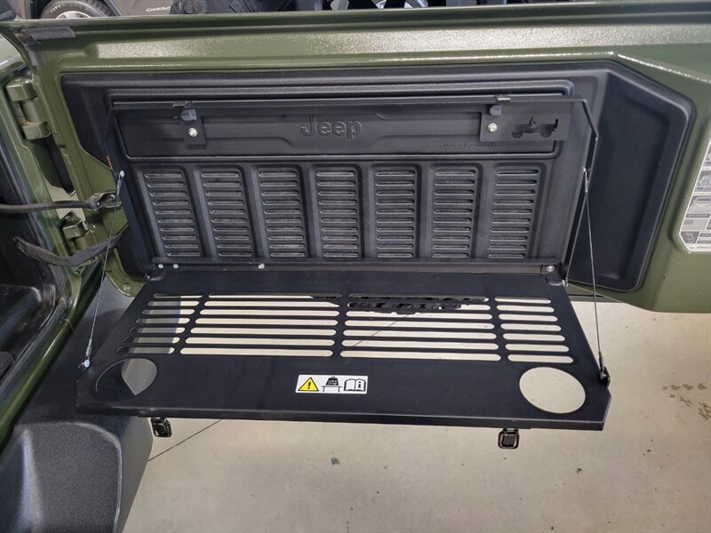 Used 2020 Jeep Wrangler Unlimited Sport AWD/4WD image 74