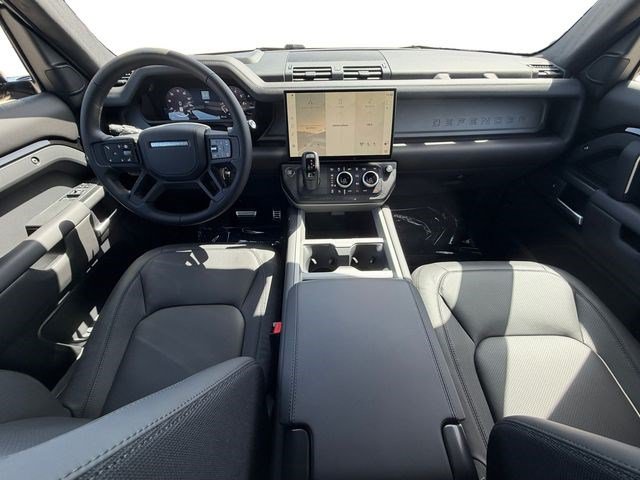 New 2026 Land Rover Defender 90 V8 AWD/4WD image 12
