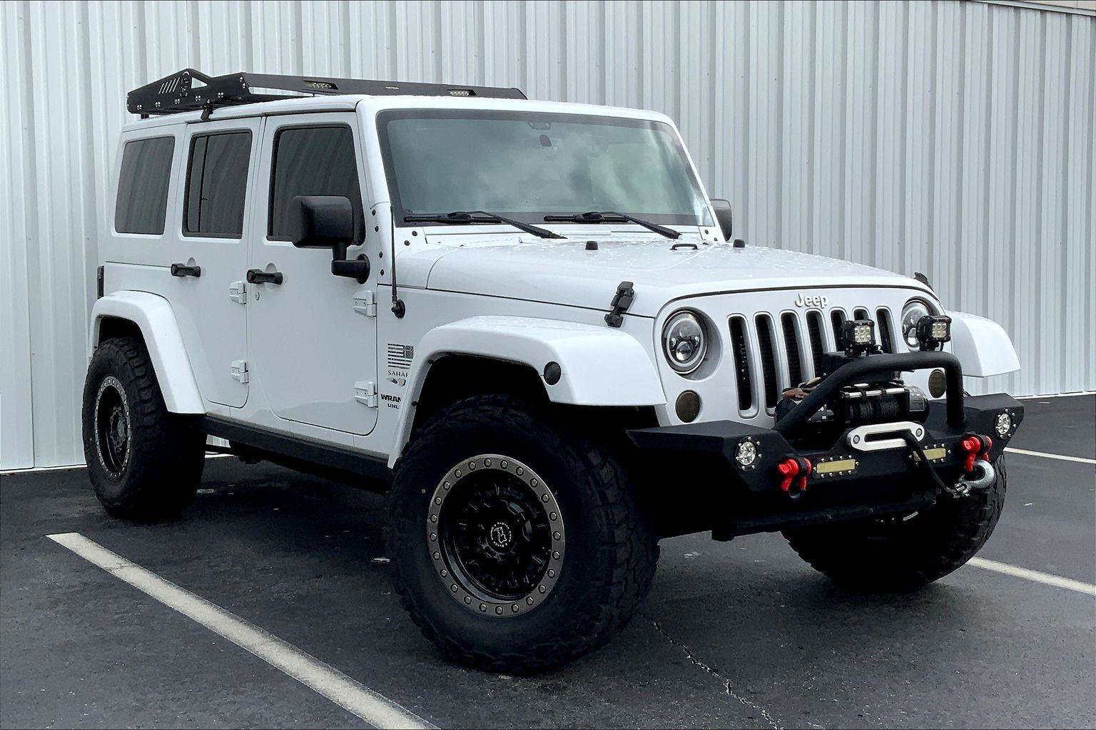 Used 2016 Jeep Wrangler Unlimited Sahara w/ Dual Top Group image 2