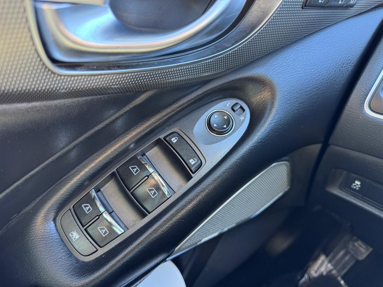 Used 2019 INFINITI Q50 Sport w/ Cargo Package (L96) image 23