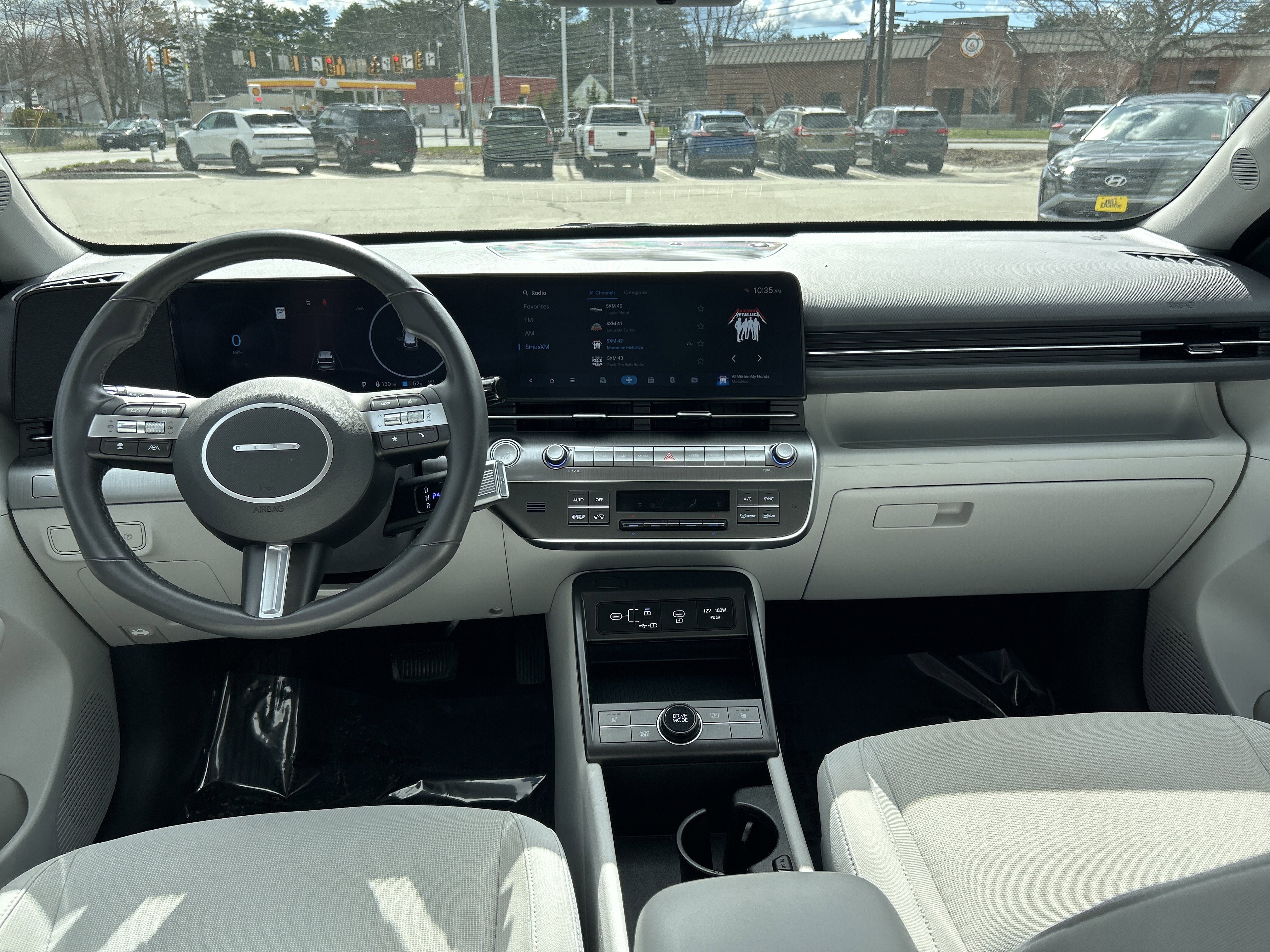 Used 2024 Hyundai Kona SEL FWD image 18