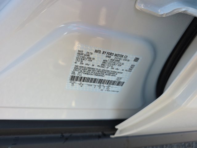 New 2026 Ford Maverick XLT w/ XLT Luxury Package FWD image 34