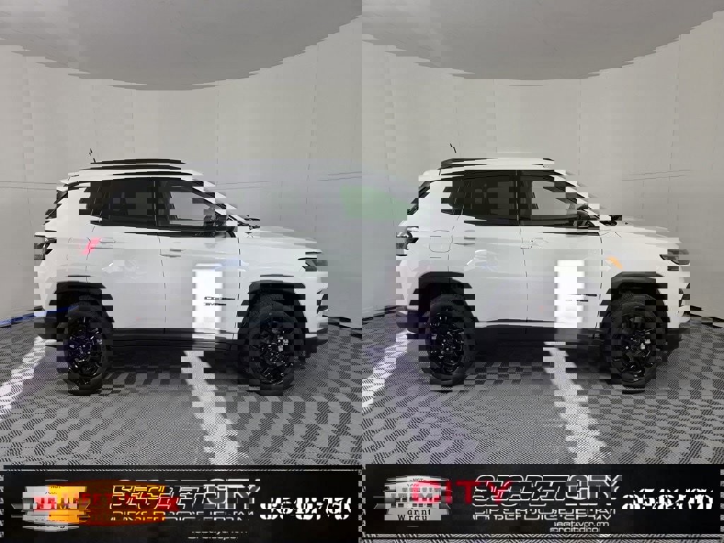 New 2026 Jeep Compass Latitude image 8