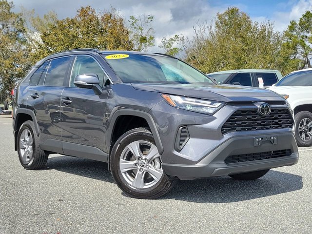 Used 2022 Toyota RAV4 XLE w/ Convenience Package image 37