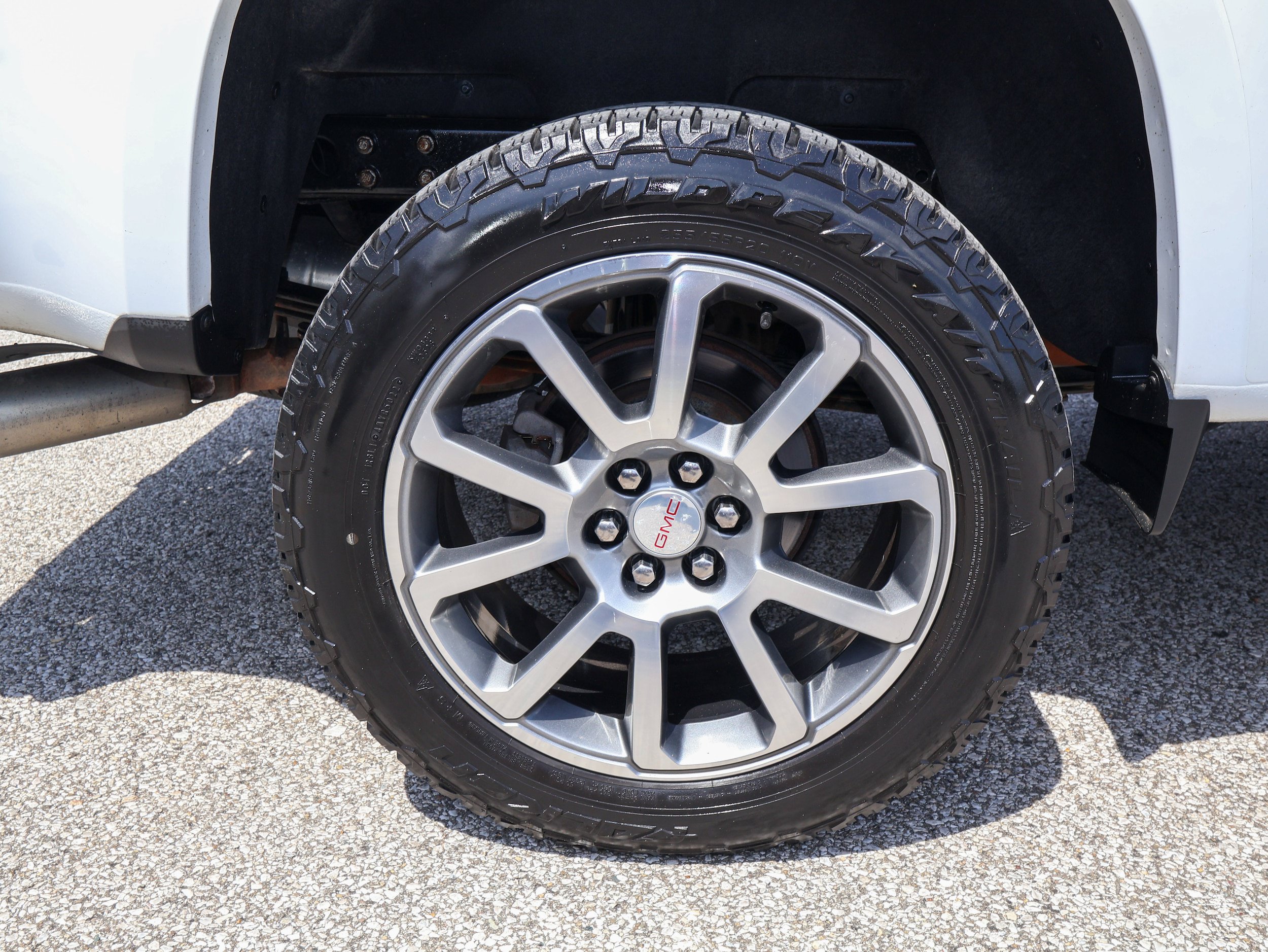 Used 2018 GMC Canyon Denali AWD/4WD image 30
