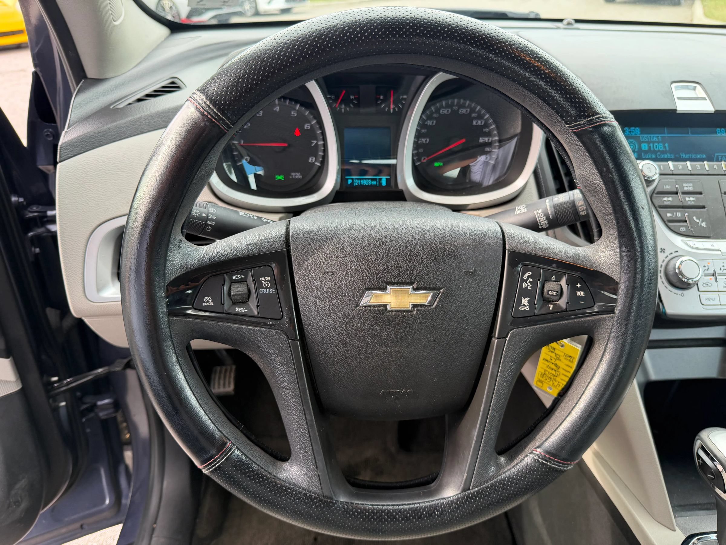 Used 2013 Chevrolet Equinox LS FWD image 17