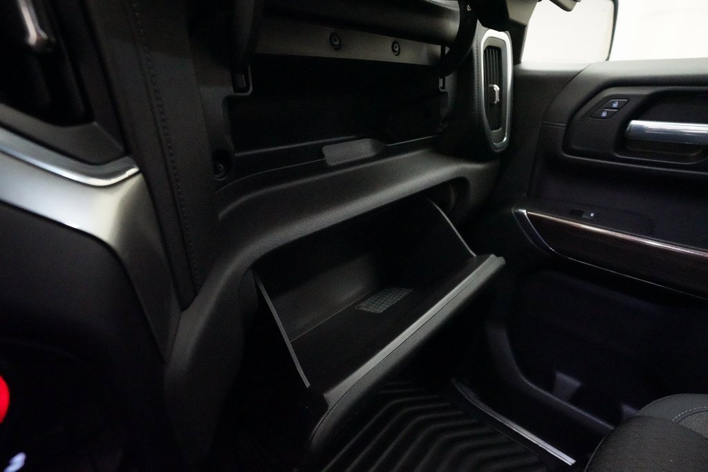 Used 2019 Chevrolet Silverado 1500 RST w/ All-Star Edition image 29