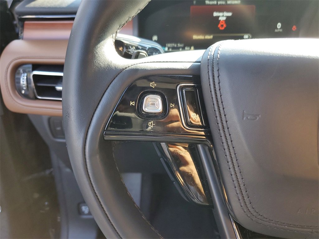 Certified 2023 Lincoln Aviator Reserve w/ Equipment Group 201A image 25