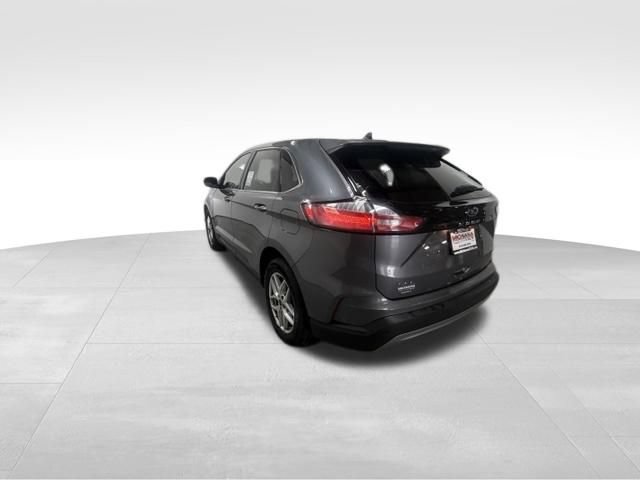 Used 2024 Ford Edge SEL AWD/4WD image 11