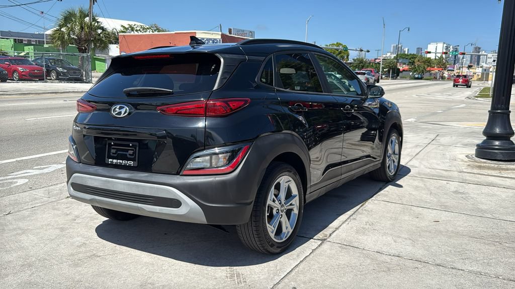 Used 2023 Hyundai Kona SEL FWD image 14