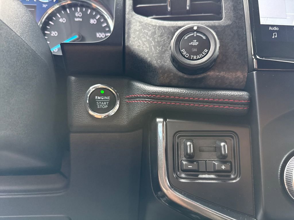 Used 2023 Ford Expedition Limited image 28