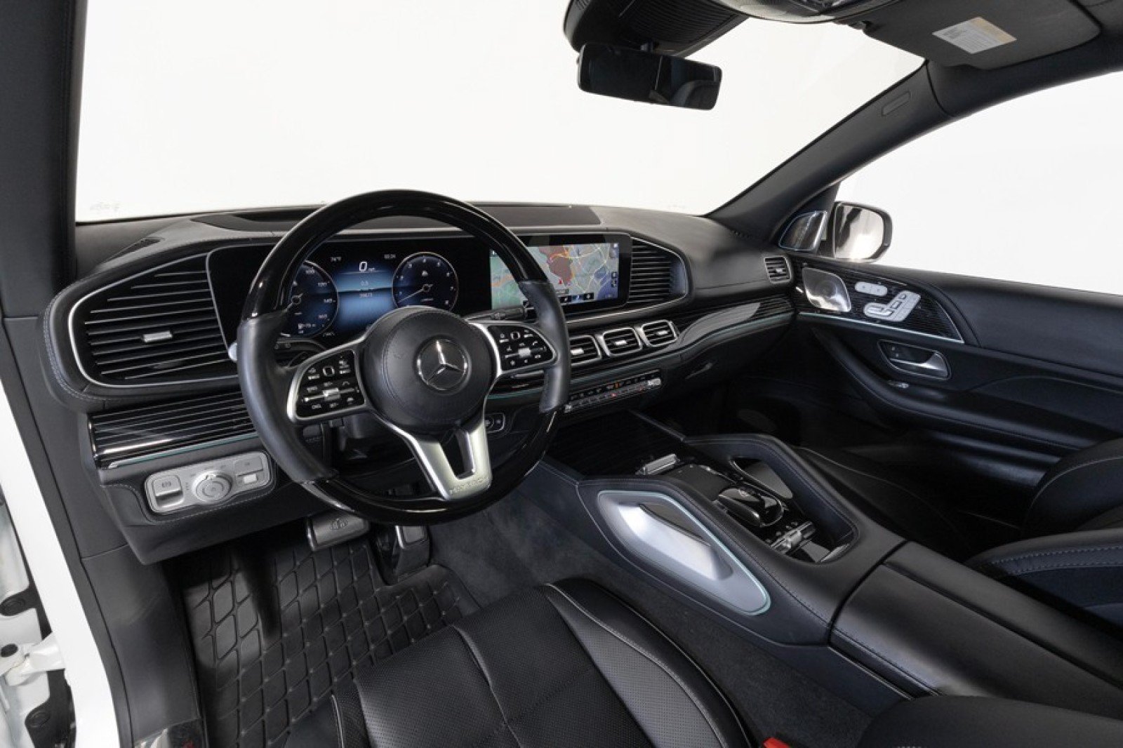 Used 2023 Mercedes-Benz Maybach GLS 600 4MATIC image 5