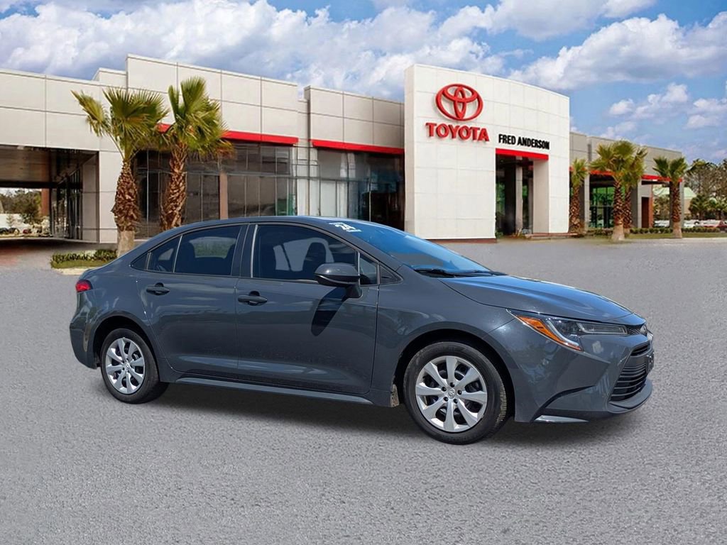 Certified 2024 Toyota Corolla LE image 2