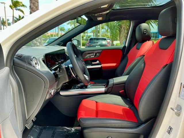 Used 2025 Mercedes-Benz GLA 35 AMG 4MATIC image 8