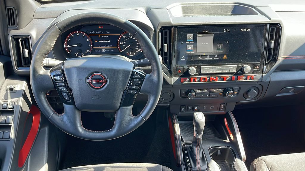 Used 2025 Nissan Frontier Pro-X w/ Pro Convenience Package image 16