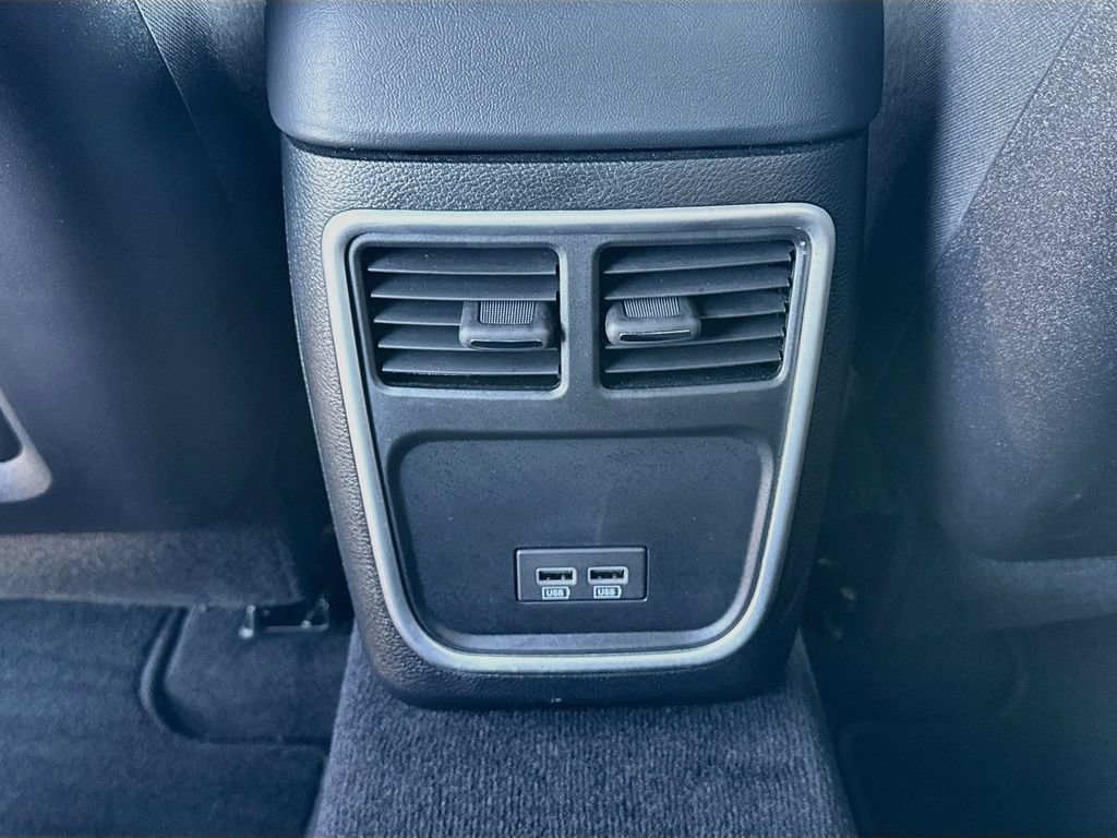 Used 2023 Dodge Charger Scat Pack w/ Technology Group RWD image 27