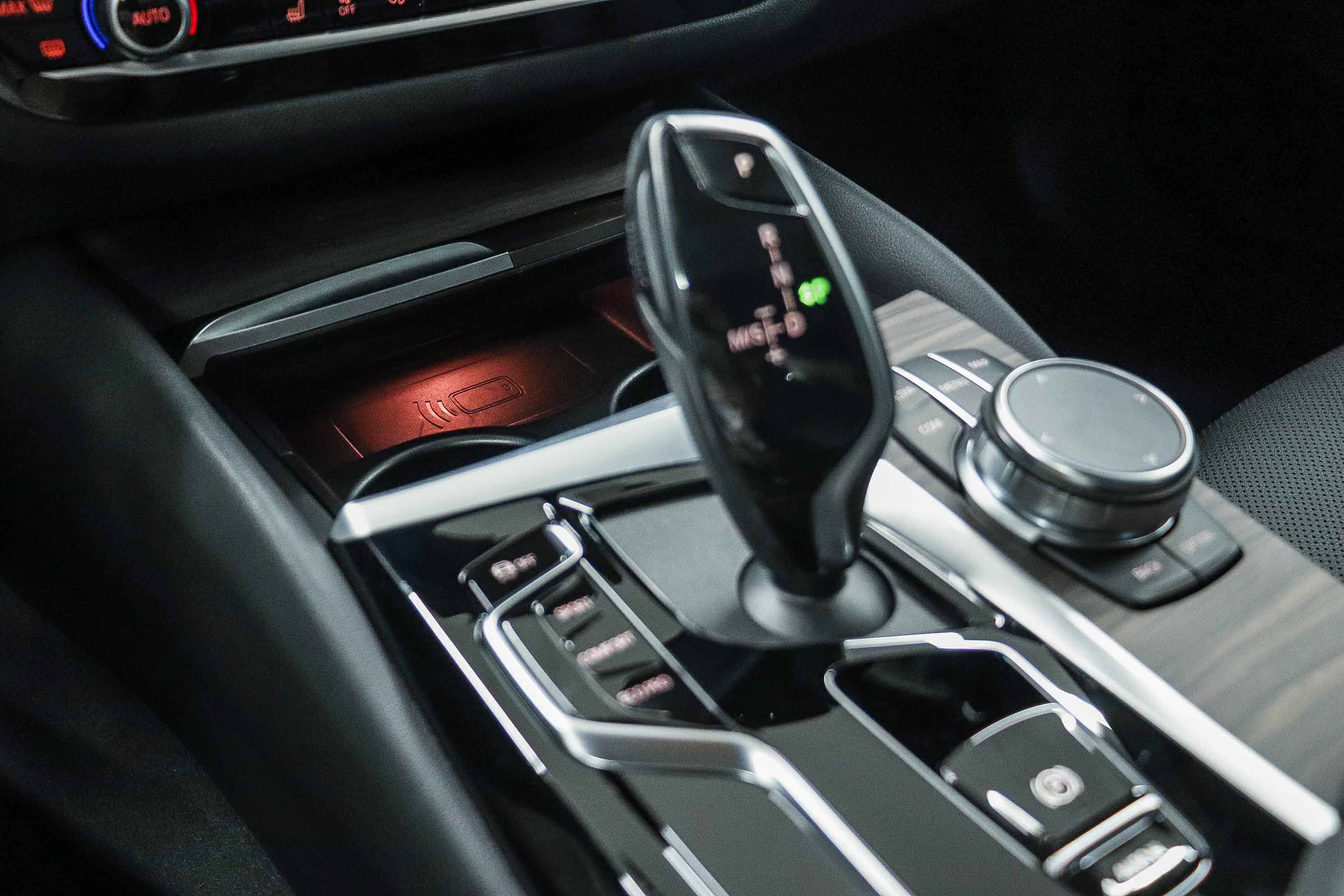 Certified 2023 BMW 530i w/ Premium Package RWD image 23