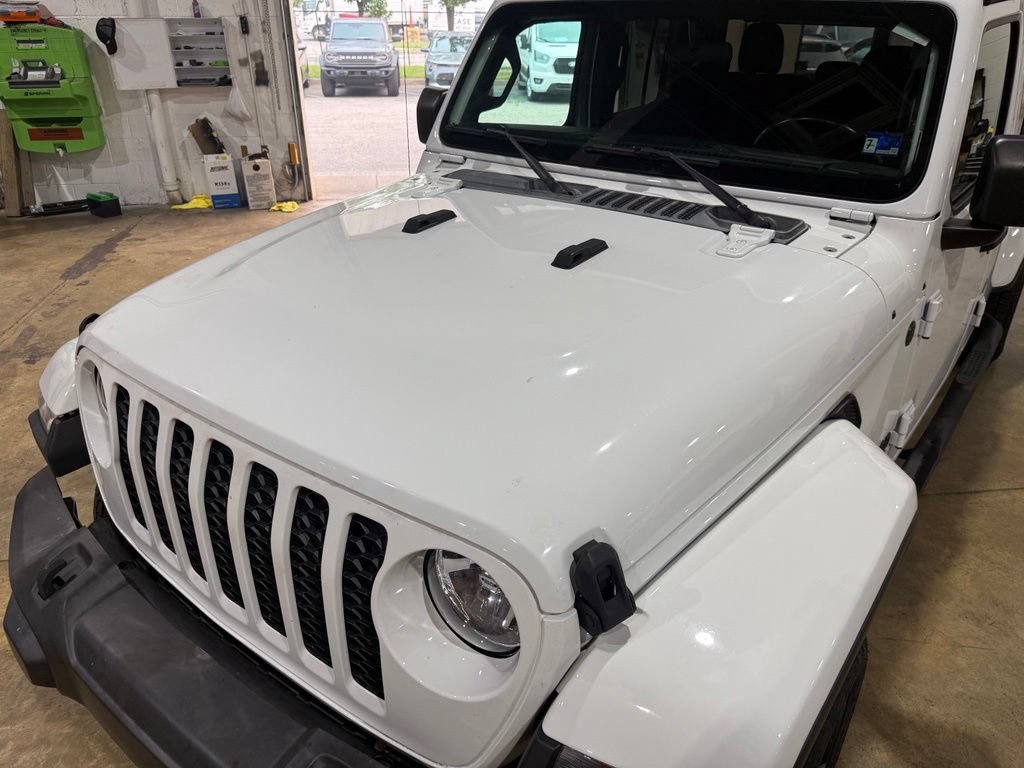 Used 2022 Jeep Gladiator Sport AWD/4WD image 14